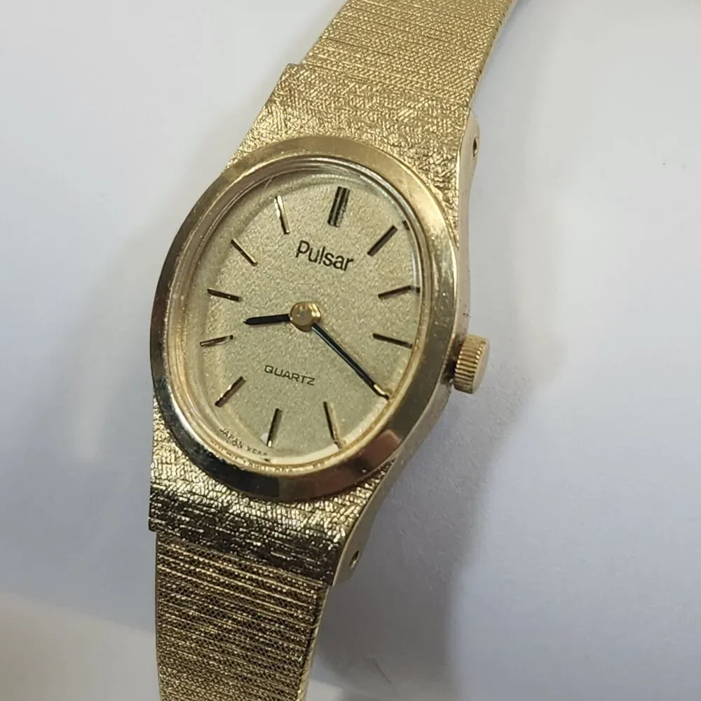Pulsar Womens Watch Y590-5589 Gold Tone Stainless New Battery Vintage